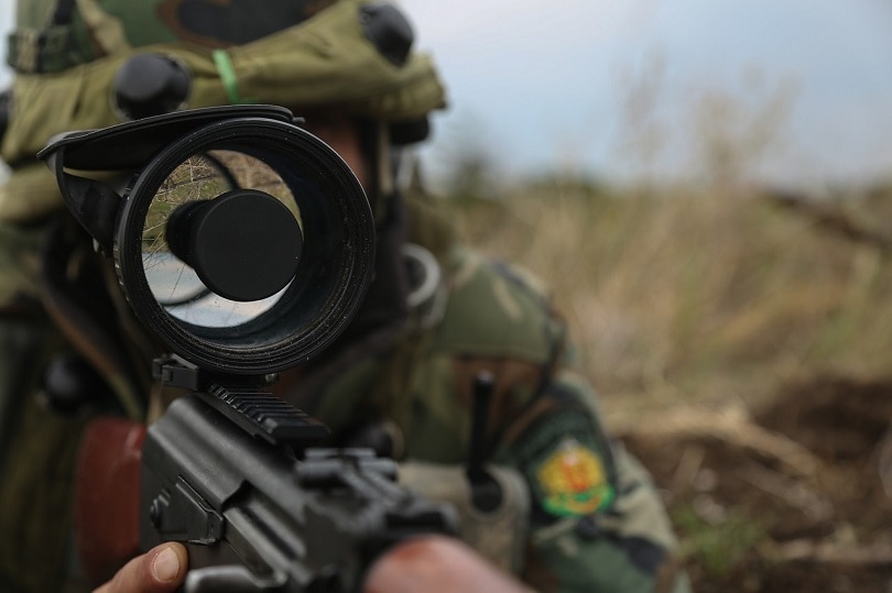 soldier-rifle-pixabay