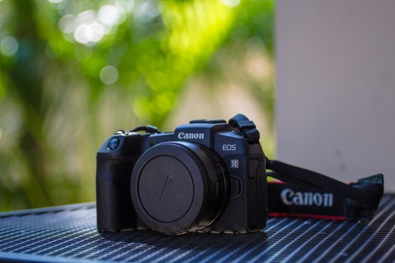 canon mirrorless camera