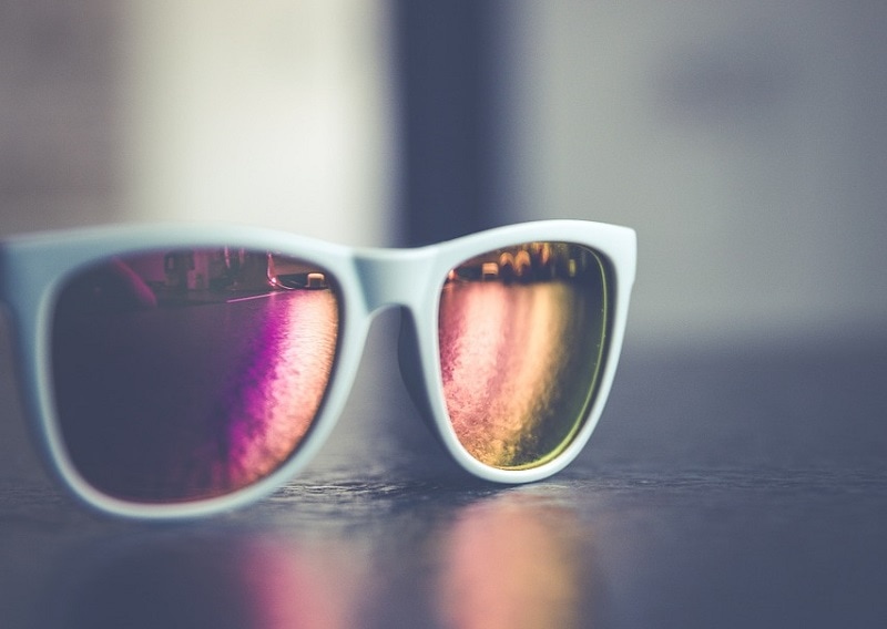 polarized glasses