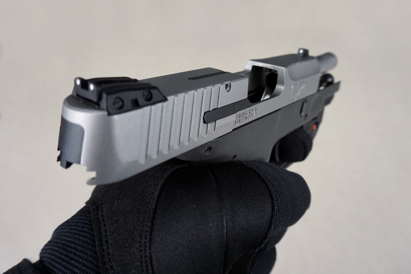 pistol sight_MikeGunner_Pixabay