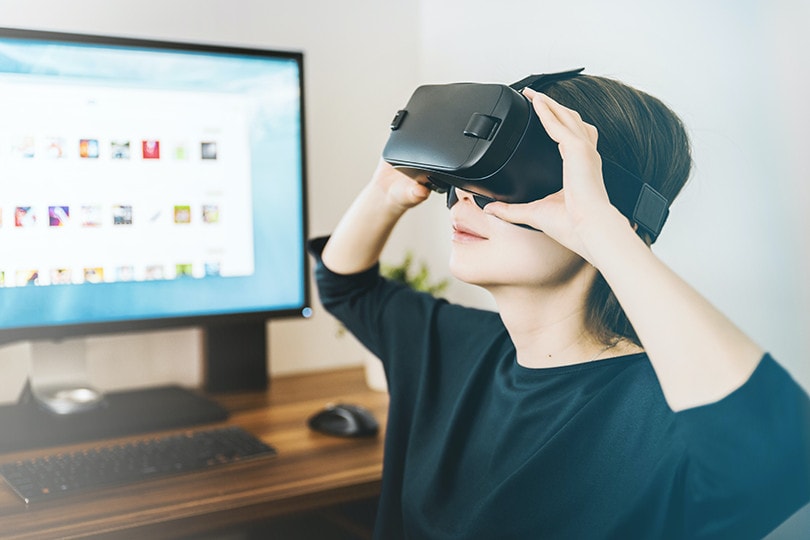 Woman Vr