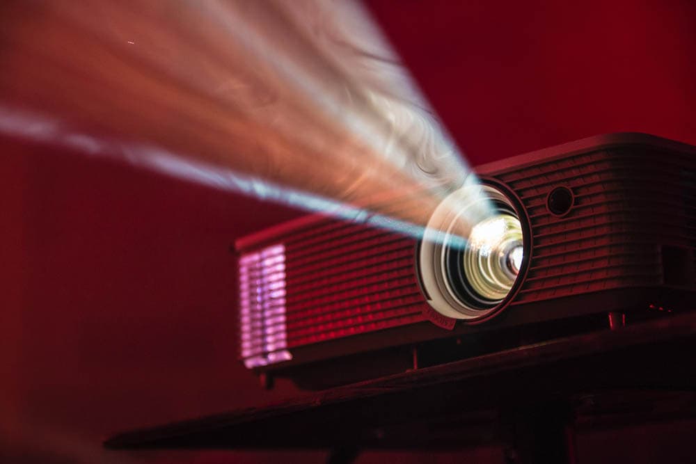 close up projector rays