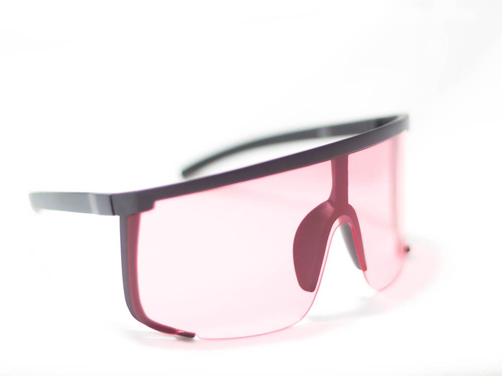 red colored safety glasses