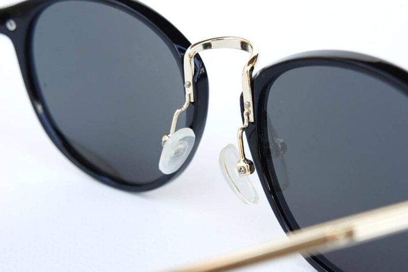clos eup nose pads of sunglasses