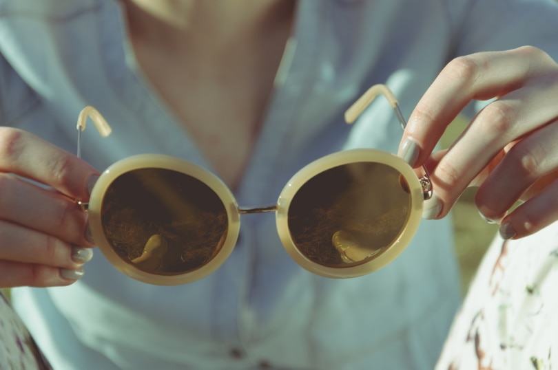 retro sunglasses