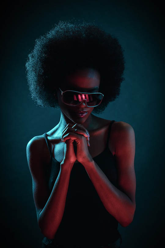 woman wearing mono-lens sunglasses