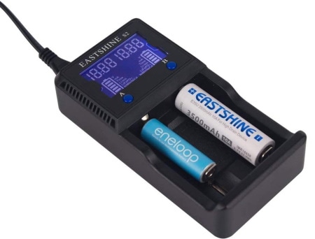 Eastshine Universal Battery Charger