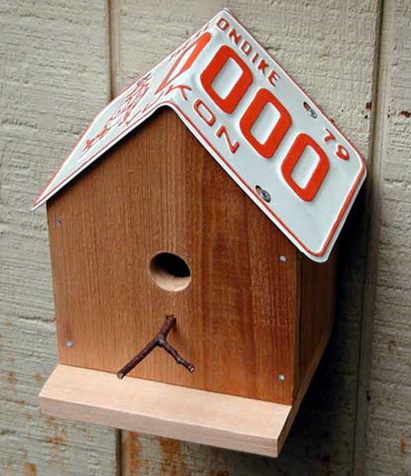 DIY birdhouse
