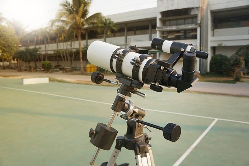 refracting telescope outdoor